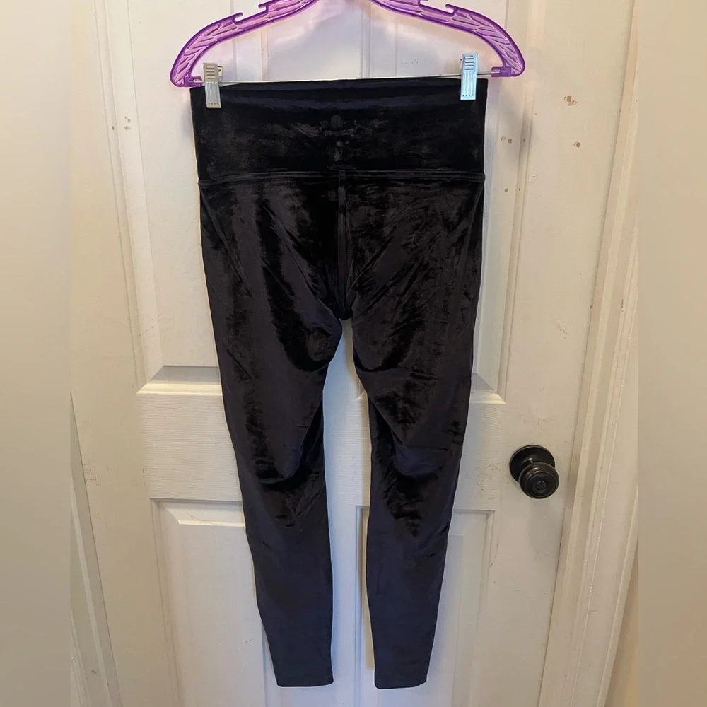 🍋 LIKE NEW Lululemon Wunder Lounge Black High-Rise Tight 28" *Velvet - Sz 8 - Picture 3 of 12